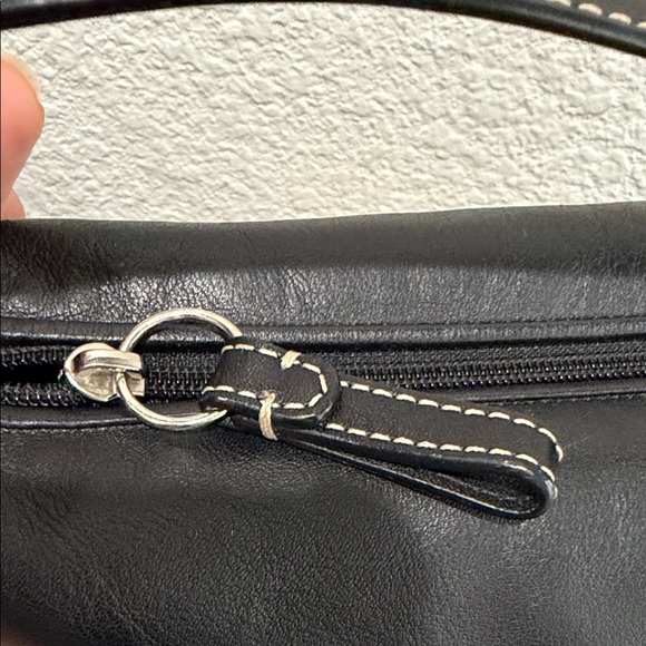 Mini Coach Black Leather Bag - Picture 9 of 14
